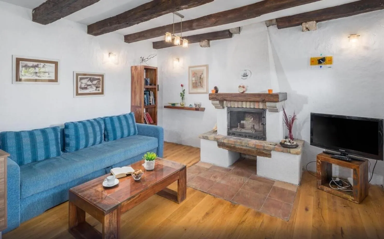 Istrian Villa With Four Bedrooms, Three Bathrooms, Private Pool, Table Tennis, Free Wi-Fi And Parking, View Of Beautiful Nature Racicki Brijeg